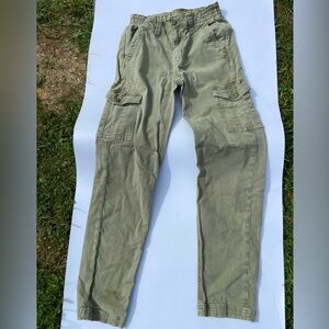 American Eagle green cargo pants
